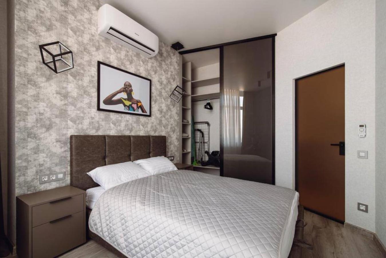 Sea Symphony Luxury Apartments 敖德萨 外观 照片