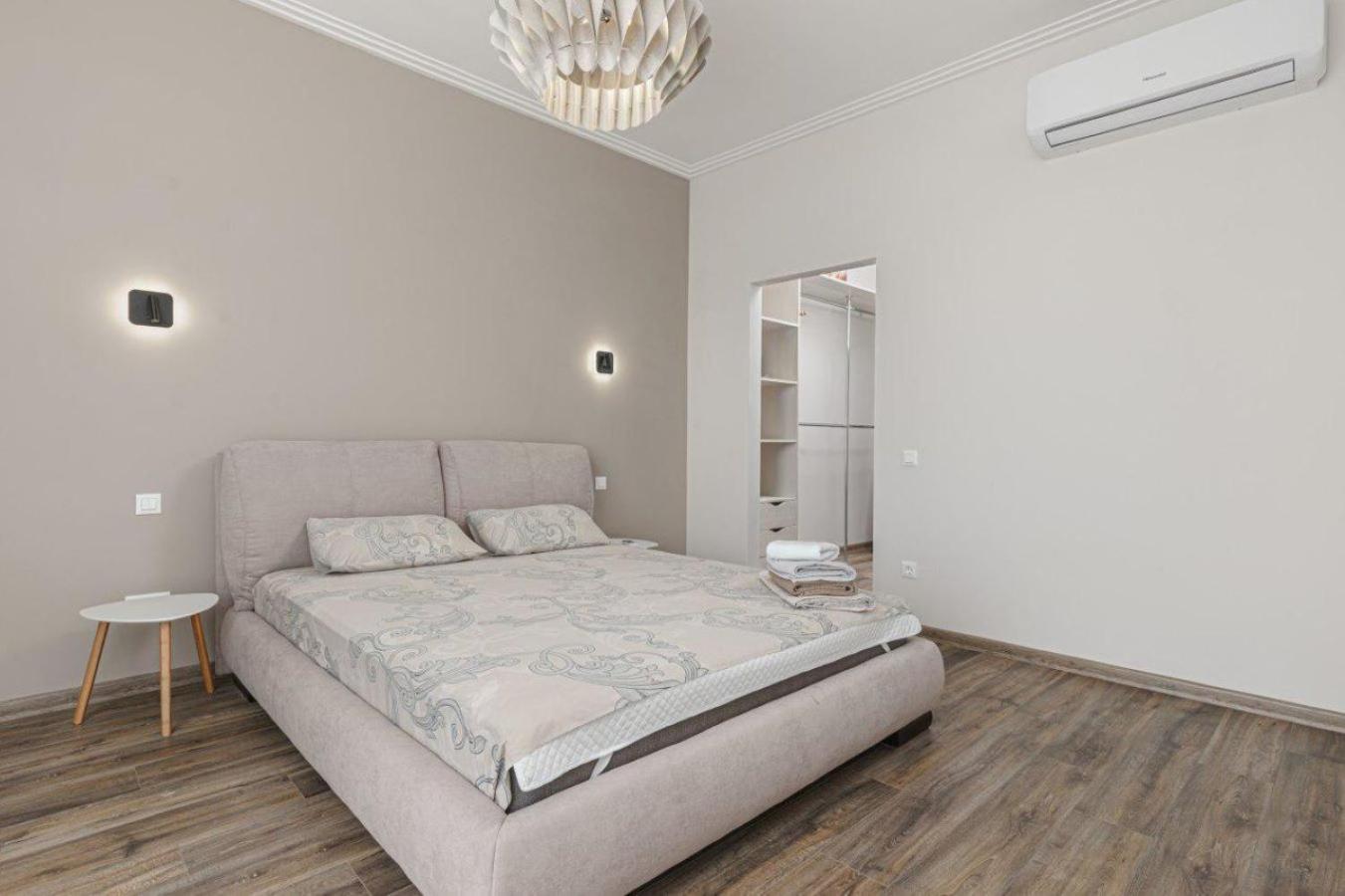 Sea Symphony Luxury Apartments 敖德萨 外观 照片