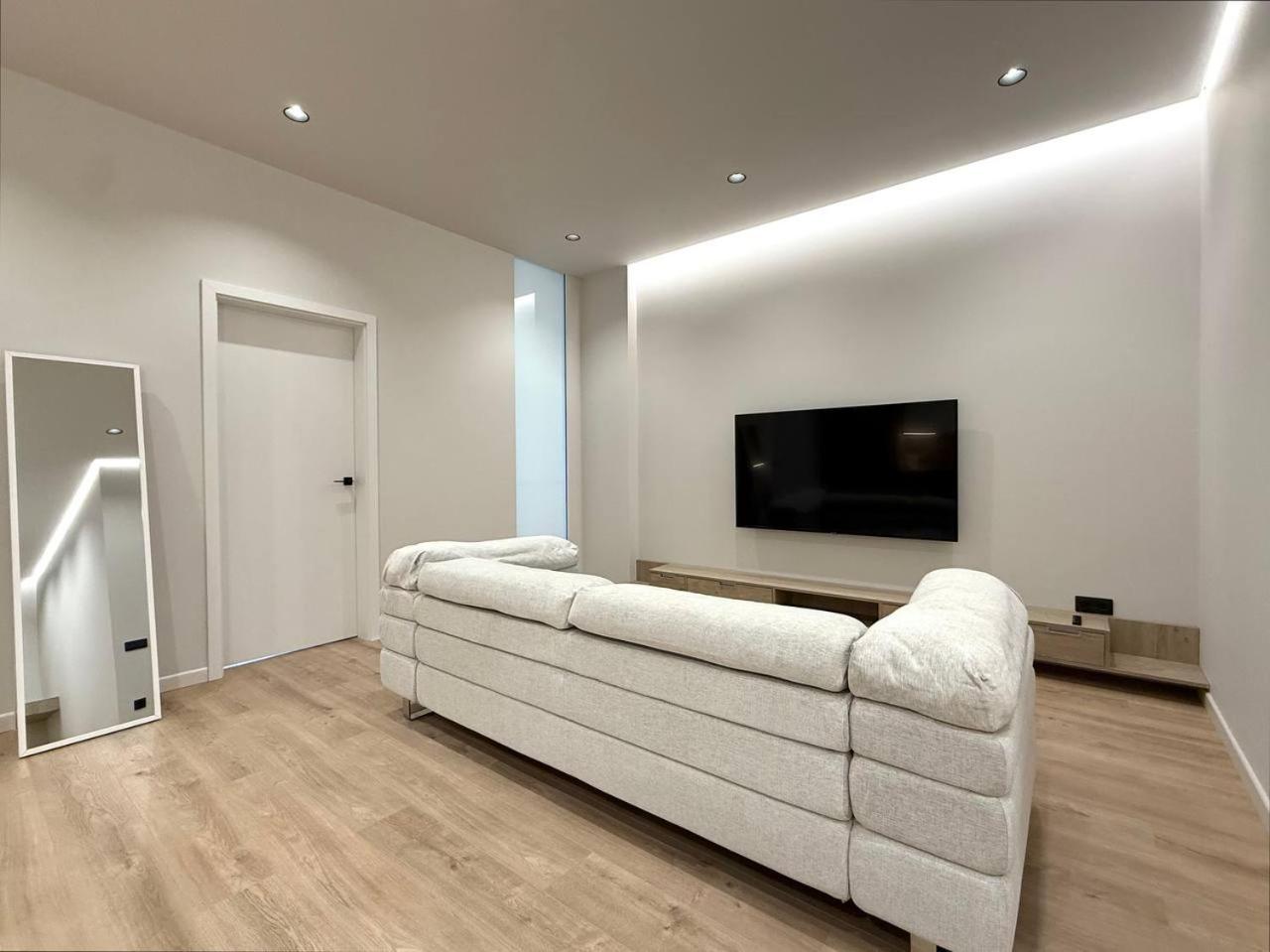 Sea Symphony Luxury Apartments 敖德萨 外观 照片